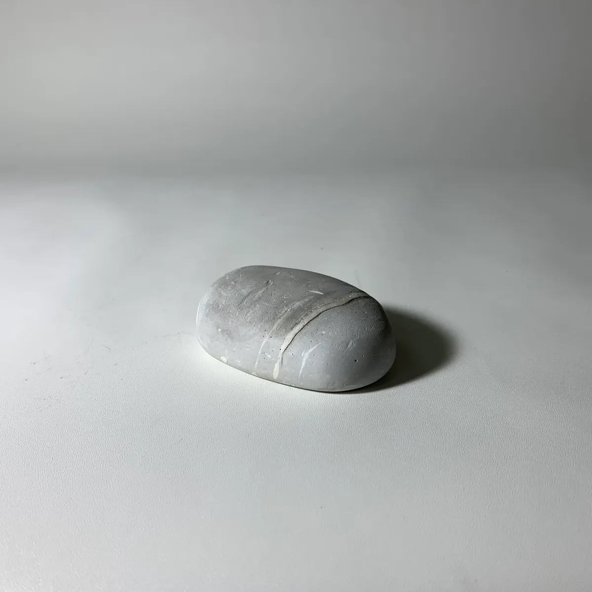 水泥灰色石頭擺飾