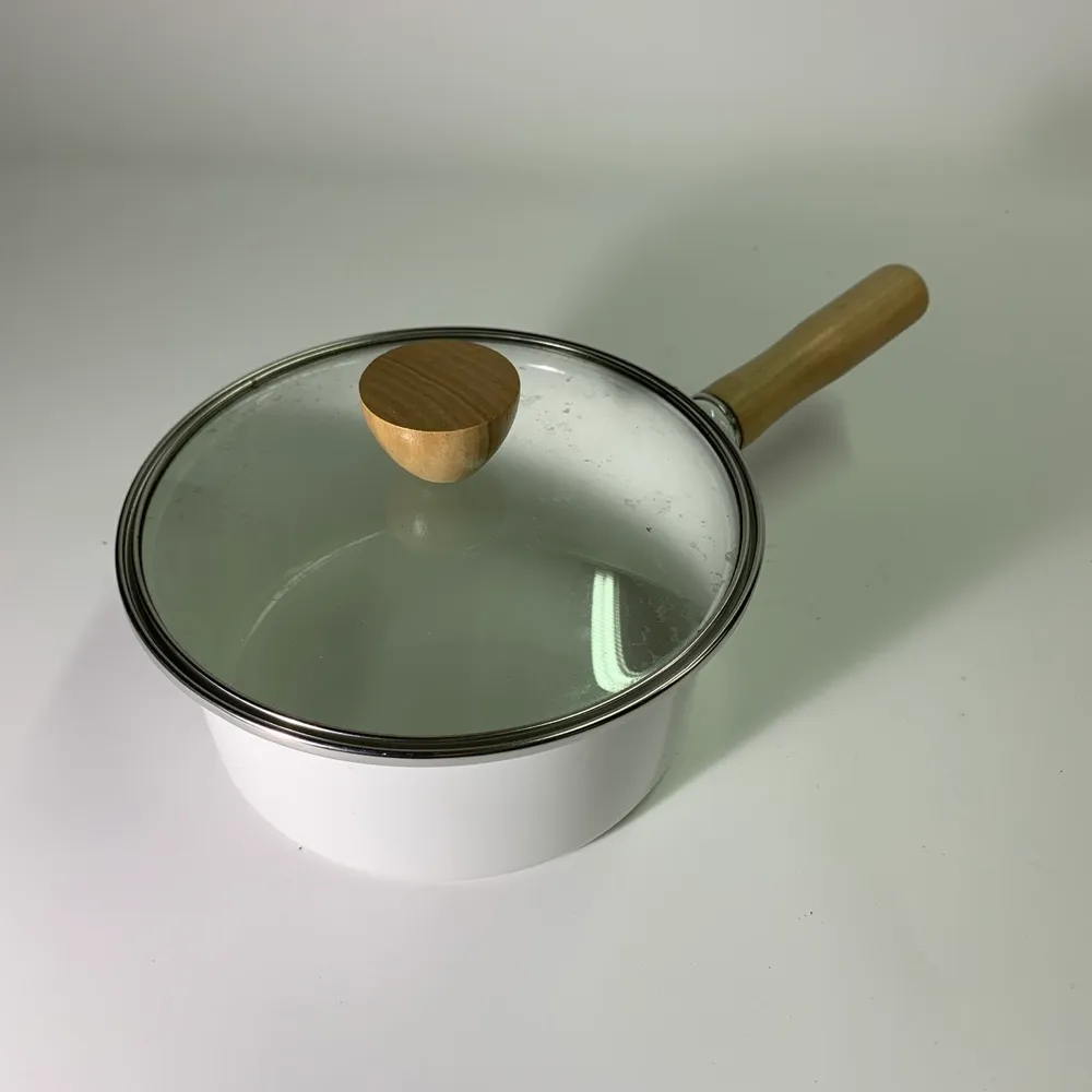 珐瑯白色木柄牛奶鍋 (含鍋蓋)
