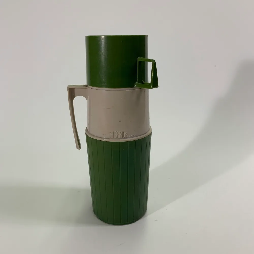 塑膠綠色thermos保溫壺
