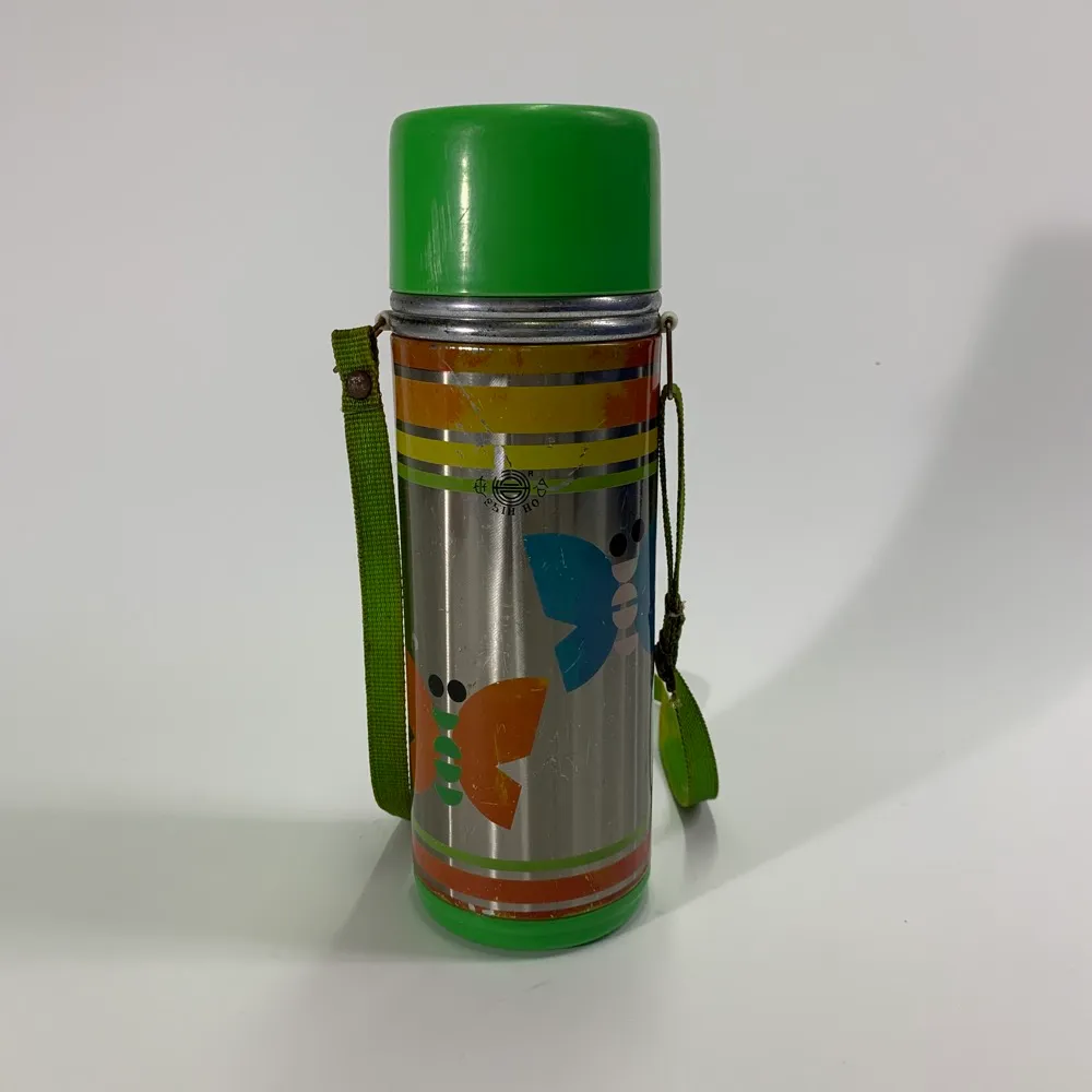 金屬綠色蝴蝶圖案保溫水壺
