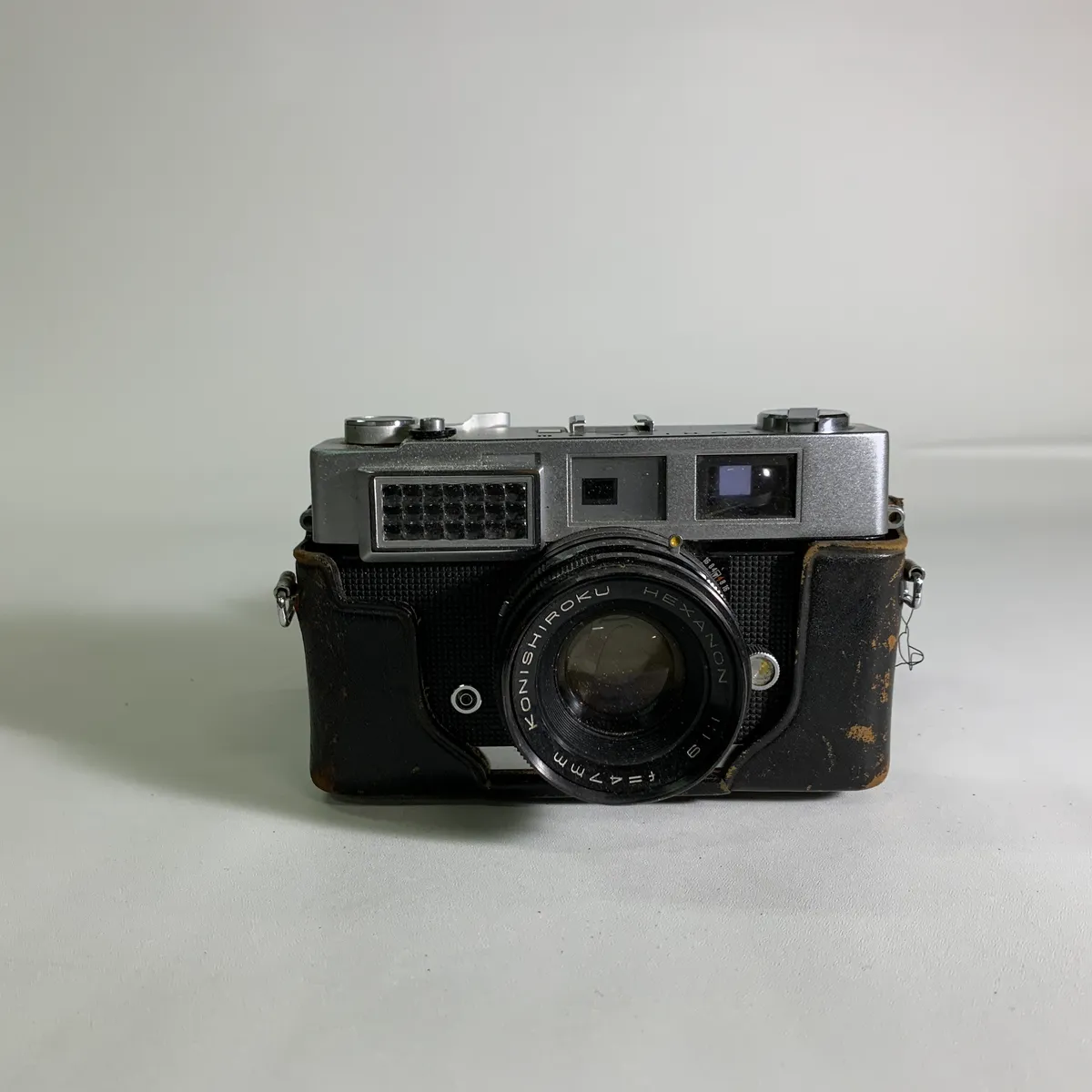 konishiroku black with case