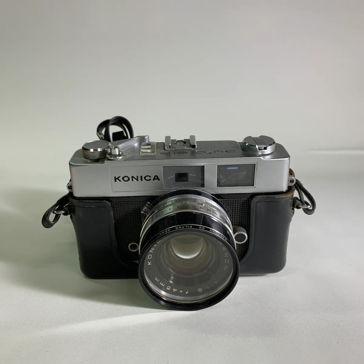 konica black with case