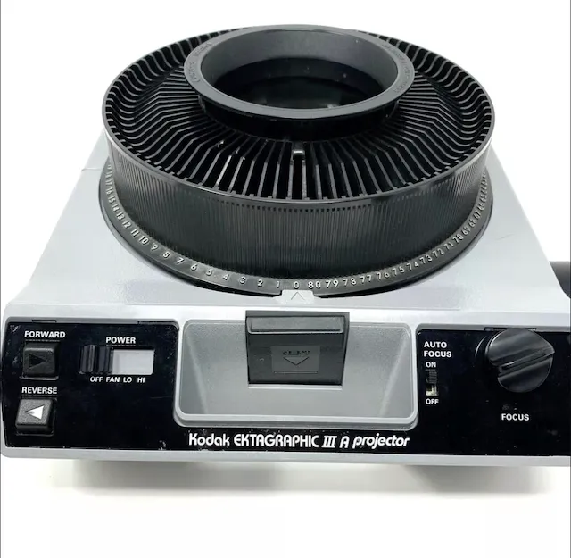Kodak Ektagraphic III A 幻燈片機 2