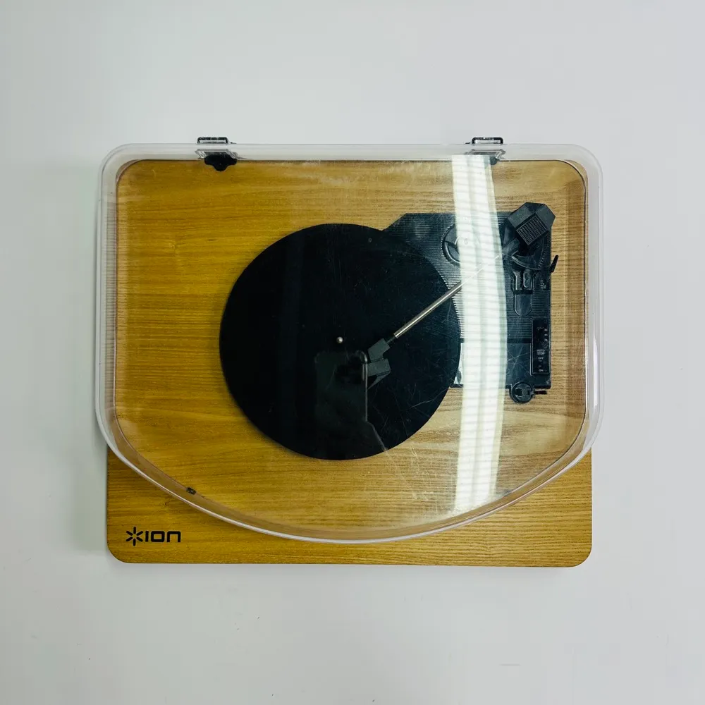 Ion classic LP casseet player 2