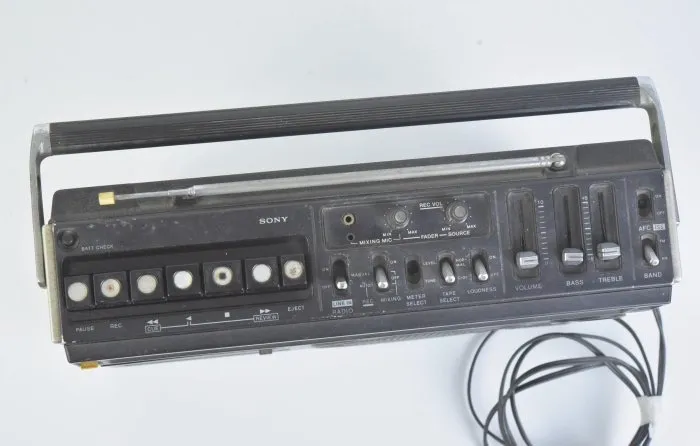 黑色HyperX QuadCast S 電容式麥克風 8