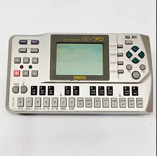 灰色 yamaha qy 70 midi 處理器