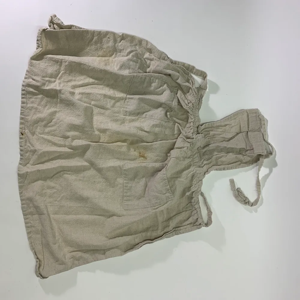 米色亞麻材質圍裙