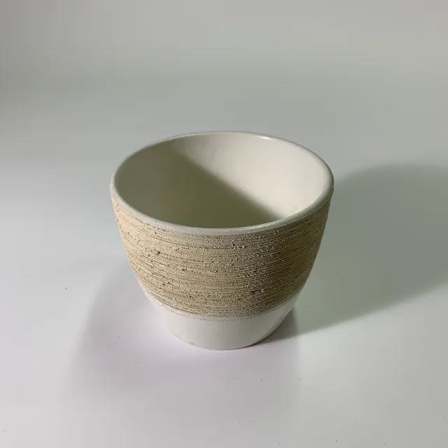 米白色雙色花瓶