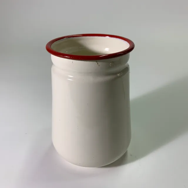 白色紅框花瓶