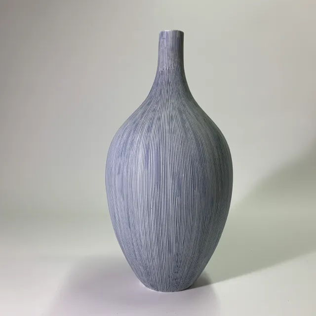 藍色條紋花瓶