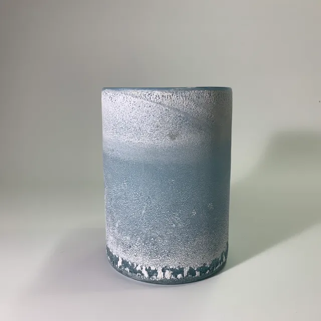 藍色玻璃有白狀點點花瓶