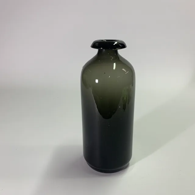 黑色透明玻璃花瓶小口
