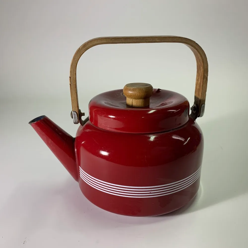 紅色陶瓷水壺 木質手把
