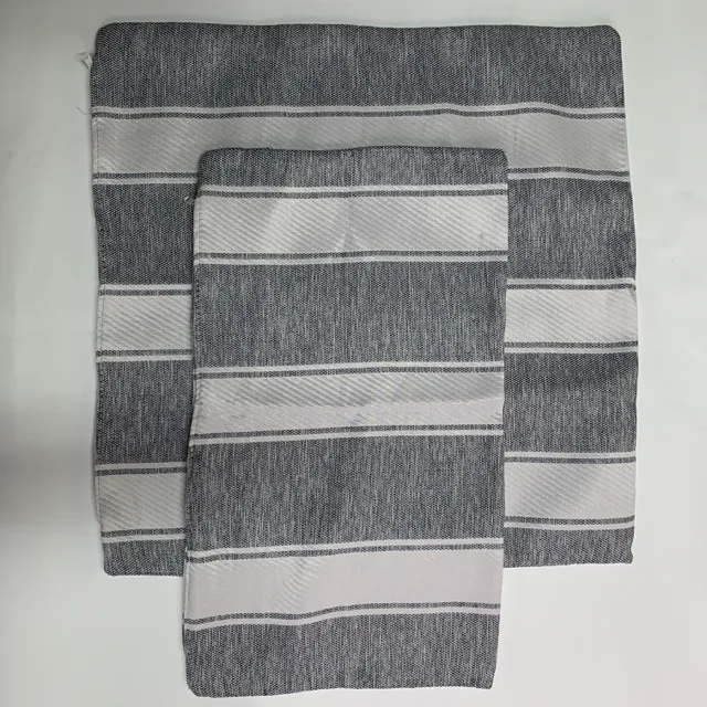灰白條文 pillow case 一大一小