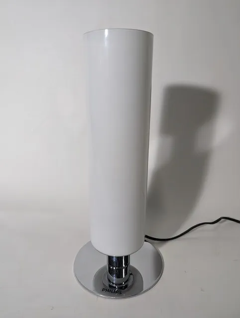 飛利浦簡約風乳白直筒玻璃桌燈
