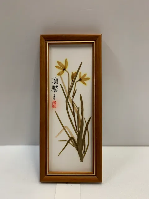 木框蘭馨花卉圖