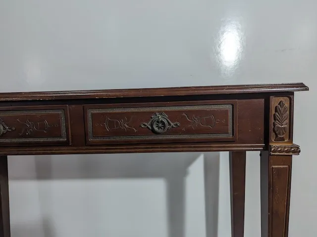 胡桃色木質邊櫃 2
