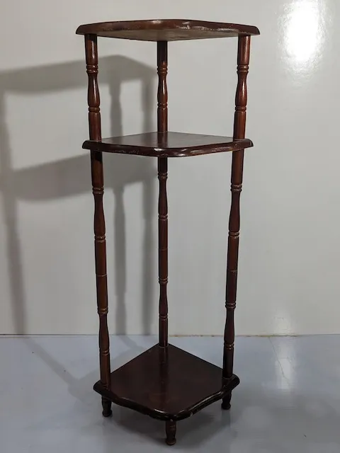胡桃色木質角落三層櫃 3