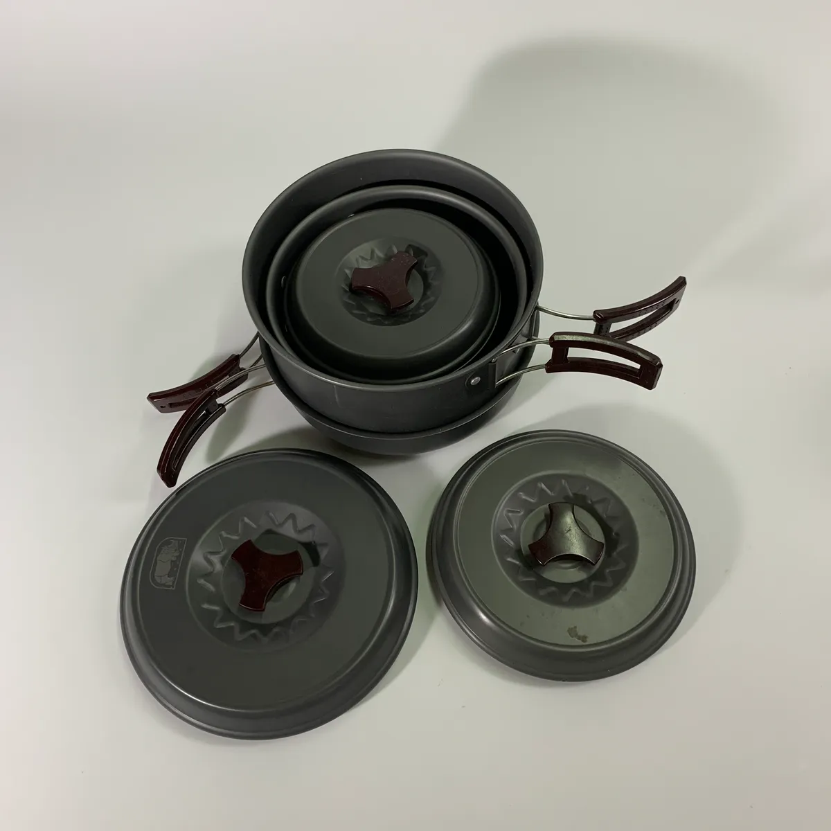 鐵灰露營鍋具一組 內有小鍋具