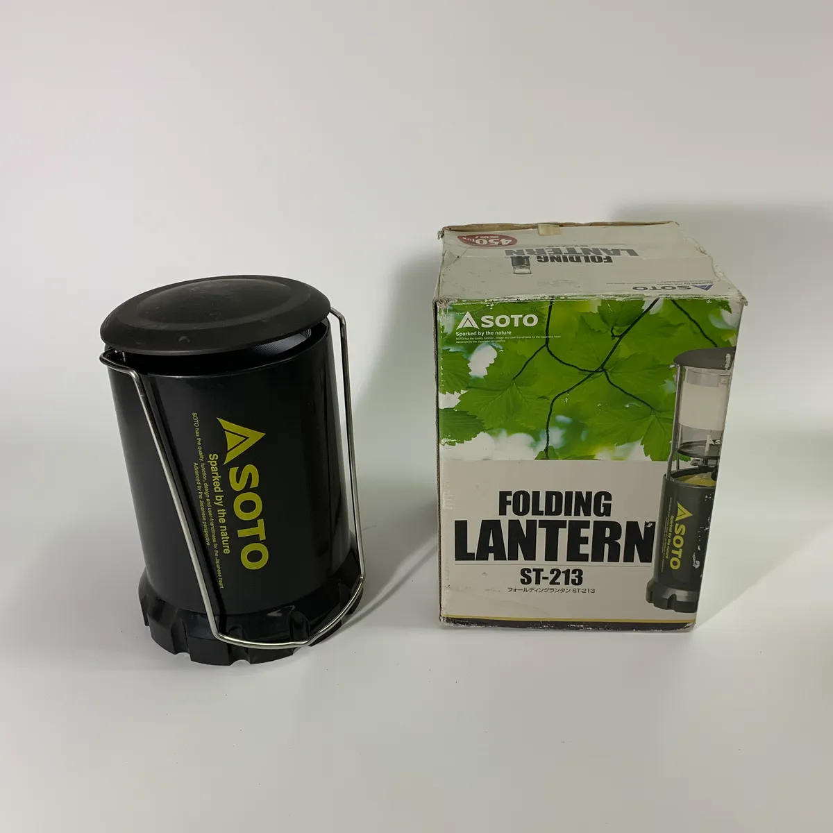 Soto 深綠色露營燈具 中型 有盒裝