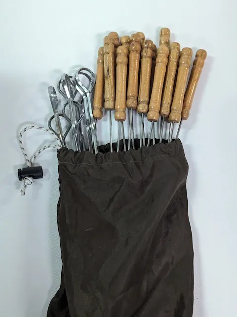 露營BBQ插（木頭15鐵9) 2