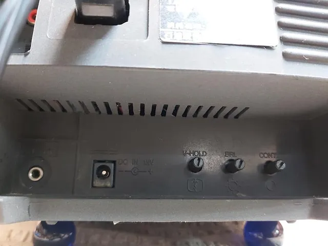 普騰7吋黑白電視(正常有訊號) 4