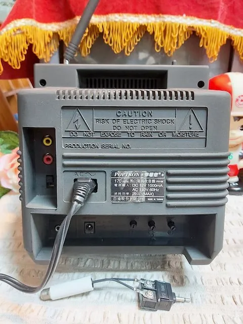 普騰7吋黑白電視(正常有訊號) 2