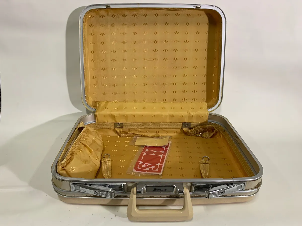 米色復古行李箱 3