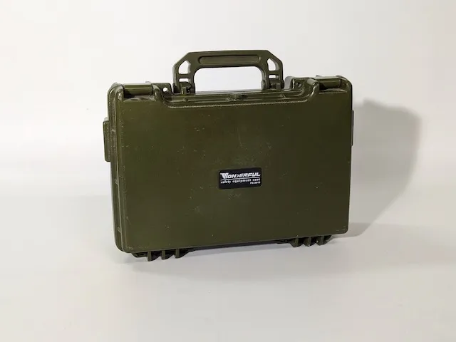 綠色塑膠工具箱 2